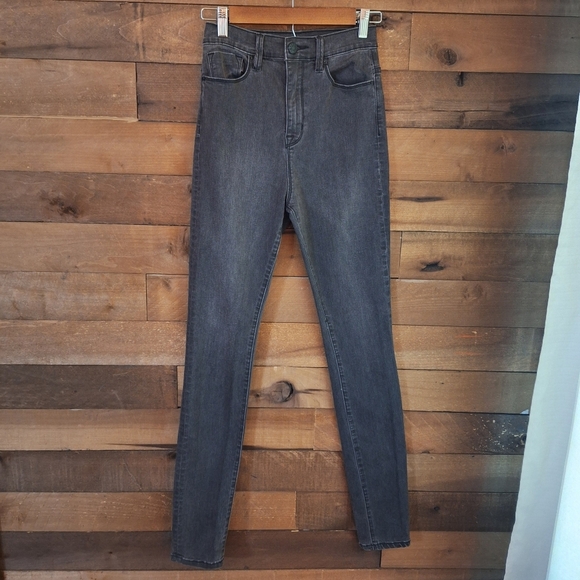 BDG Super High Rise Twig Skinny Jeans SZ 233 - Picture 1 of 9